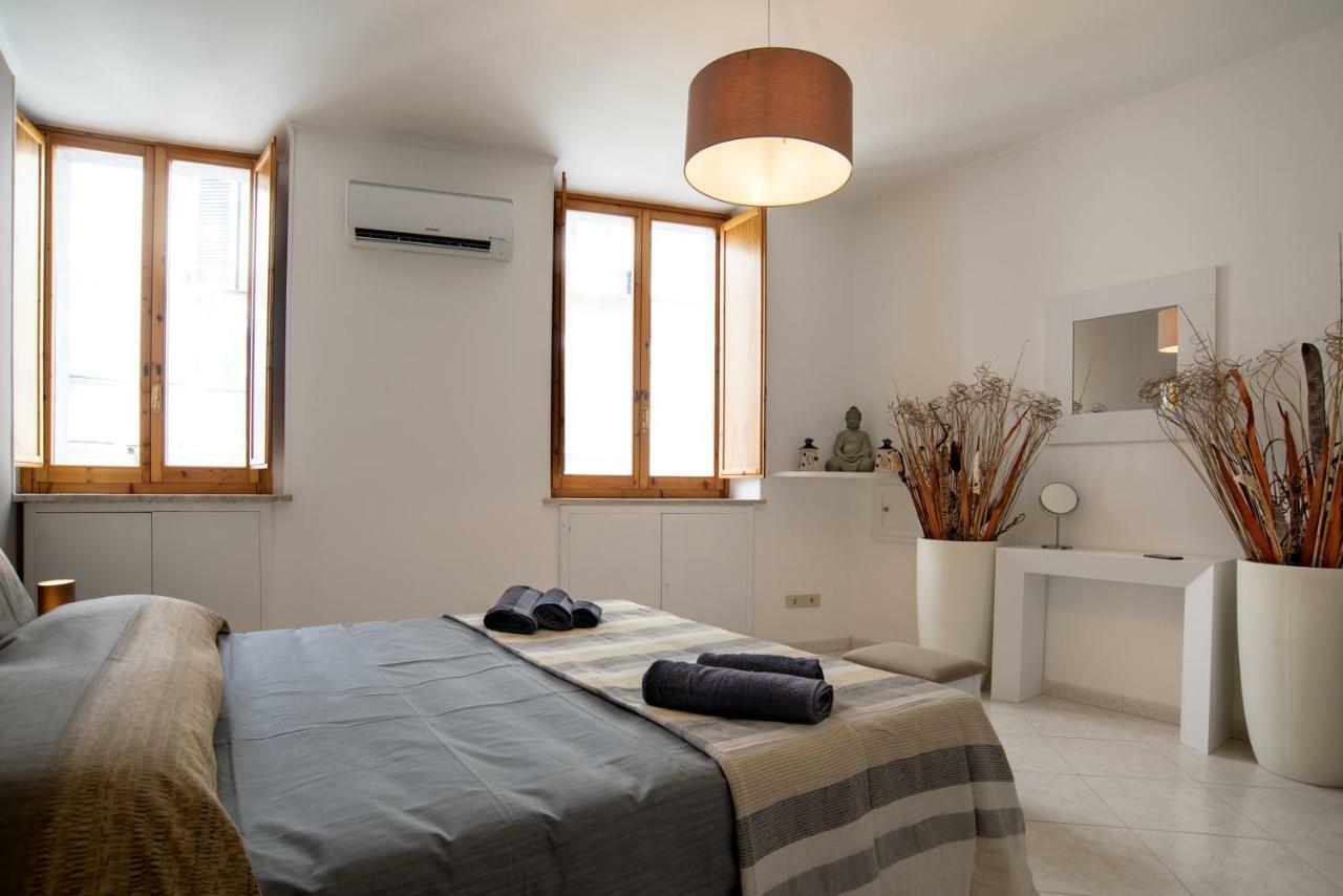 La Casa Nel Corso Lägenhet Cagliari Exteriör bild